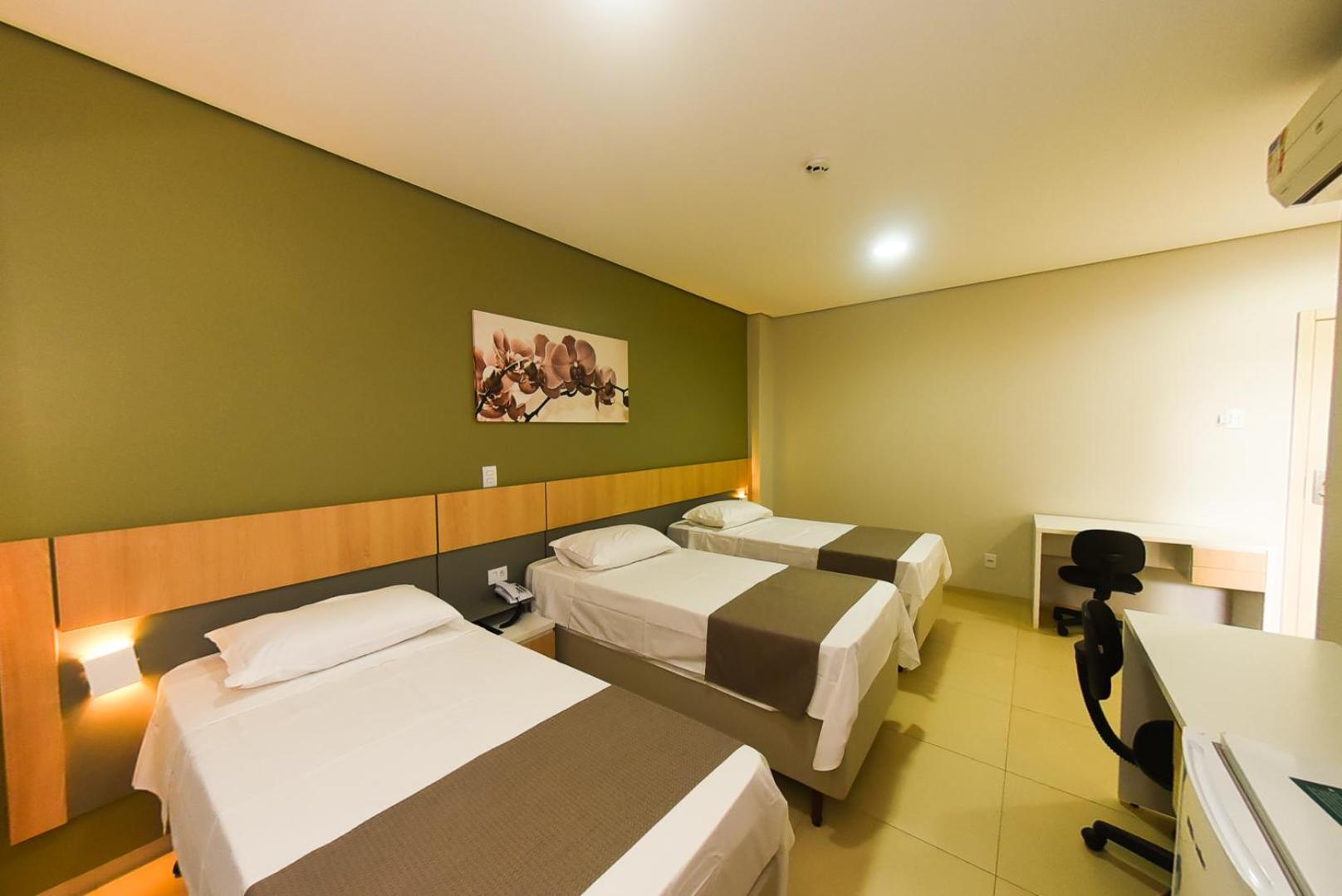 Hotel Plaza Garden Cascavel  Bagian luar foto